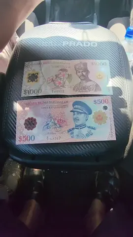 Ini 1.000 dan 500 dolar Brunei bisa buat jajan ha..ha....