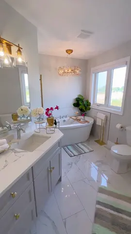 Just finish my todo list #weeklyreset #toilet #cleanmotivation #bathtub 