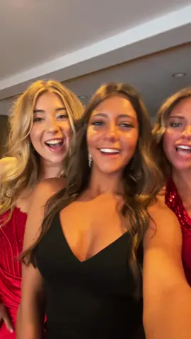 The trio absolutely destroyed the dance floor #hoco #transition #grwm #senioryear 