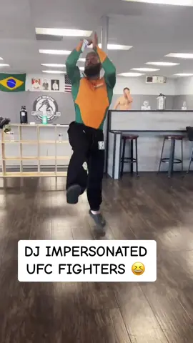 Did he nail these #impressions 😅 #UFC #mma #demetriousjohnson  #sportstiktok (via @Demetrious Johnson) 