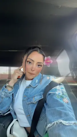 🩷🏝️🌺 @Tyla #fyp #singersongwriter #latinaartist #jaz #tyla #tylayaweh #tylawaterchallenge #makemesweat #singersoftiktok #newmusic #discorveringnewtalent 