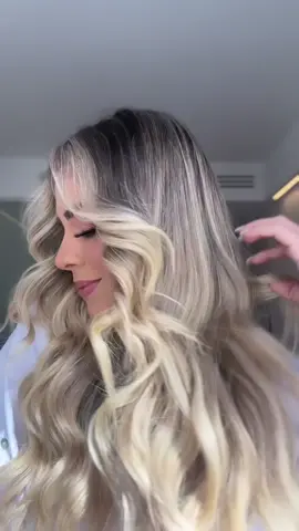 A linha Pantene Equilíbrio Raiz & Pontas foi desenvolvida para promover um equilíbrio perfeito à quem possui cabelo misto: neutraliza a oleosidade da raiz enquanto hidrata profundamente as pontas ✨ E aí, já experimentou? @pantenebrasil #PanteneEquilibrio #publicidade