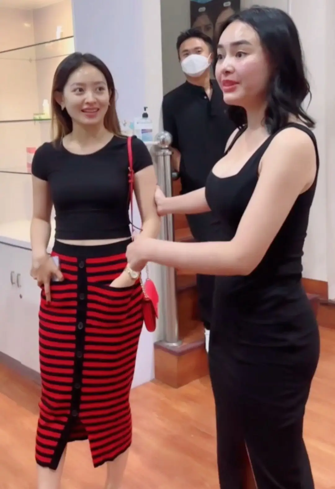 Wilona ketemu amanda manopo #natashawilona #amandamanopo #aliandosyarief #filmindigo #indigomovie #fyp 