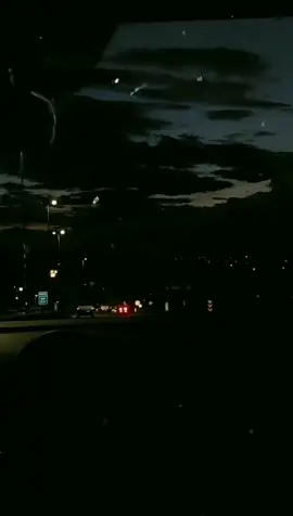 Ven, regresa por favor❤️‍🩹. #letrasdecanciones #cancionesviejitas #antiguo #rolasparaestados #rigotovar #amor #fyp 