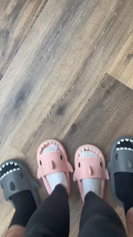 Tag someone who you need to get a matching pair with 🦈🩷  #sharkslides #comfyfootwear #cutesharks #cozyslippers #sharklovers