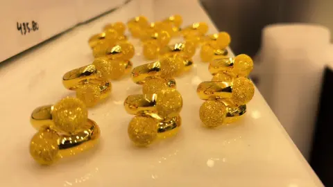 Rings😍😍#InMyBubbleWithBaseus #اكسبلورexplore #dubai #foryou #onemillionaudition #usa #london #turkish #fyp #luxury #nice #design #podcast #gsbwholesale #jewlery #pushto #girls #women #Love #canada #german #holland 