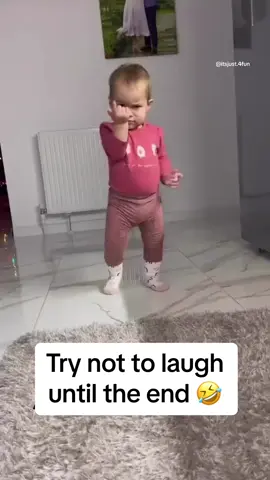 Look at the end…😂 Funny babies compilation 😊 Try not to laugh #Funnybaby #Babytiktok #Baby #Funnykids #Cutebaby #Failvideo 