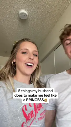 You ask for it so lets go!!! Heres 5 things ALEX does to make me feel like a PRINCESS 👑  #husbandwife #couplestiktok #coupletok #thequistfamily #couple #couplecomedy #Relationship #couplegoals #relationshipgoals
