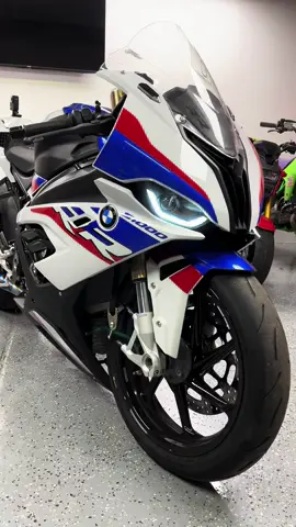 Such a unit 👊🏼 #brentuning_moto #brocksperformance  #arrowexhaust #motogp #bmws1000rr #h2 #ducati #aprilla #zx10r #hp4 #s1krr #streetbike #kawasaki  #sportbikelife #bmw #bmwmotorrad #s1k #sportbikeaddicts #throttleworld #s1000rr #motorcyclemafia #bikersofinstagram #superbikesgram #sportbikeaddicts #s1000rrgram #s1000rrkings