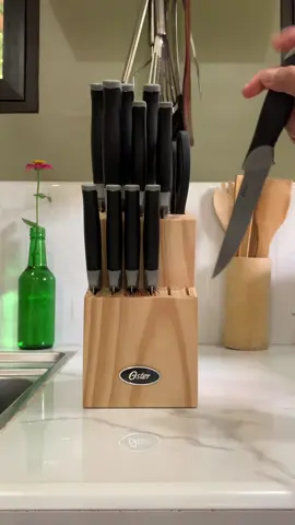 Finally! Our first kitchen knife set. Thank you, Lord! #kitchenknife #kitchenknifeset #oster #jackfruit #nangka #swampfertilizer #baybay #leyte 