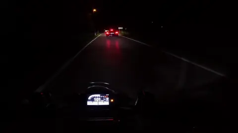 BMW doesn't give up #bmw #ducati #night #motorcycle #vibes #bimmer 