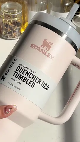 ofc i had to get accessories for my @Stanley 1913 everything is from amazon if you want to match 💖🤭 #stanley #StanleyCup #stanleyunboxing #asmr #asmrunboxing 