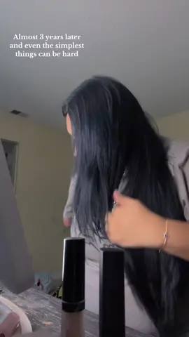 Been wanting to be share my story and show my day to day routine. But heres a short clip lol But i want to be able to show the real side of me, even the bad days. So for me this is personal and out of my comfort zone but i hope to see who sticks along to see #motivation #amputeelife #caraccidents😥 #HealingJourney #momlife 
