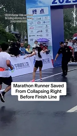 A marathon runner had a close call when she almost collapsed at the finish line of a race in Dezhou, China but was saved at the last minute by security. #marathon #marathonrunner #china #dezhou #runner #Running #finishline #marathontiktok 