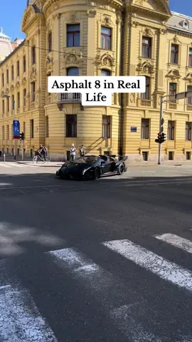 Never thought, I would see something like this just casually driving on the street 🤯       #lamborghini #veneno #lamborghiniveneno #hypercar #mafia #croatia 
