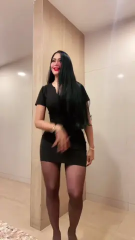 🖤 #nikita #fypシ゚viral #tendenciasdetiktok #fypシ #tendencia #mujerempoderada #tendenciatiktok #trend #trabajandochallenge 