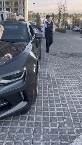 Esque esta caliente joven