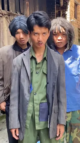 Haitrungquoc#videohaihuoc #hàitrungquốc #hàitiktok #giaitri #xuhuong #funnyvideo #tryonhaul #TikTokFashion #hài #longervideosontiktok #trynottolaughtiktoktv 