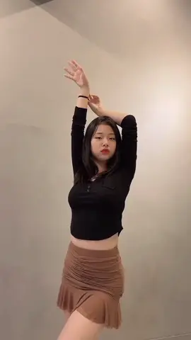 용돈 주시죠!😜                                               #dancechallenge #추천 #틱톡댄스챌린지 #용돈받기춤 