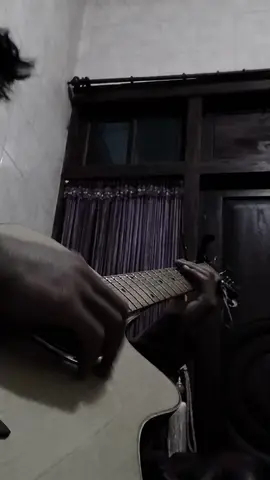 luka disini #covergitar #desomusic #fyp 