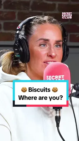 “𝘽𝙞𝙨𝙘𝙪𝙞𝙩𝙨, 𝙬𝙝𝙚𝙧𝙚 𝙖𝙧𝙚 𝙮𝙤𝙪?” 🍪 #mumsoftiktok #podcast #cookies 
