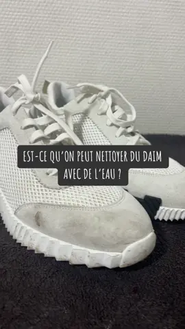 Plus de galere pour nettoyer vos paires en daim  #fyp #fypシ #pourtoi 