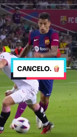 JOÃO CANCELO. 🍿✨  #LALIGAEASPORTS #TikTokFootballAcademy #TikTokFootball #DeportesEnTikTok #TikTokDeportes #Barça #LALIGAHighlights #JoaoCancelo 