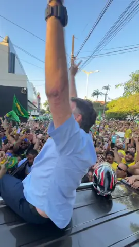 Bolsonaro sendo recepcionado em Fortaleza/CE! 👏🏻🇧🇷