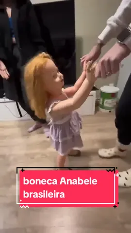 E essa boneca que anda como humano? Que medo! . . . #foryou #bonecaanabelle  #terror  #3am  #medo  #funnyvideo 