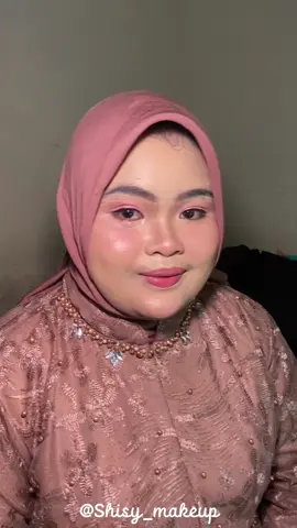 Adek pendamping wisuda🎓🤎 𝘉𝘰𝘰𝘬𝘪𝘯𝘨 𝘢𝘯𝘥 𝘗𝘳𝘪𝘤𝘦𝘭𝘪𝘴𝘵 : 📱0895‑3781‑91361‬ (𝚆𝙰 𝙾𝚗𝚕𝚢)💖 #fyp #makeupjogja #makeupwisudajogjamurah #muajogja #makeuppendampingwisuda #makeupjogjamurah #makeupkeluargapengantin 