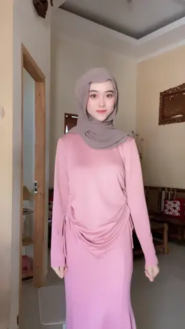 Duhh oneset nya cantik banget😭