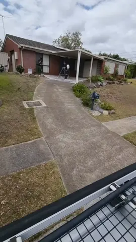 Don’t waste your time with your electric Gerni on your driveway 🤢 Let Samrod Services do the hard yards 🦍 Check out our profile to see more! #pressurewashing #powerwashing #pressurecleaning #homeimprovement #satisfying #satisfyingvideos #samrodservices