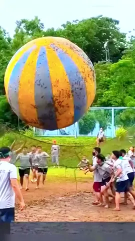 Chinese New Way Of Playing Volleyball On Beach #funn #funnyvideos #funnymoments #viralvideos #viraltiktok #trendingvideo #trend #fyp #fypシ #fypシ゚viral #fypage #fypp #foryou #foryoupage #trendingvideo #viraltiktok #comedyindia #comedy #comedyvideo #comedychina #china #chinatiktok #tiktoknepal #tiktokvietnam 
