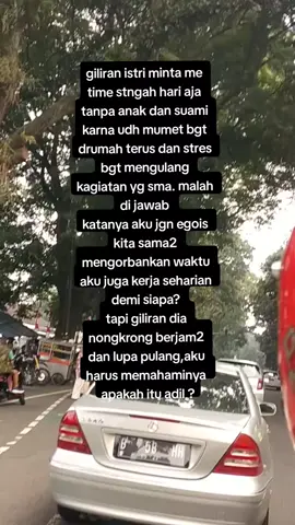mungkin dunia mu luas, mungkin cuman km aja yg bebas ninggalin kluar istri dan anak berjam2, sdangkan istri tidak boleh mengurus mental nya sndri hnya skdar me timw keluar tnpa bawa anak. apakah ini sudah adil ??