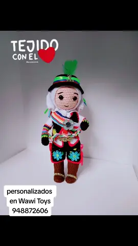 Nos inspiramos en esta canción para tejer a este Chutito hermoso ❤️🧶🫶🤲😍 Para todos los tunanter@s de corazón ❤️❤️❤️ Nos ayudarían etiquetando a @MarcoAntonioMorenoSIGNNO  #tunantero #tunantada #tejidosacrochet #detallesqueenamoran #crochettiktok 