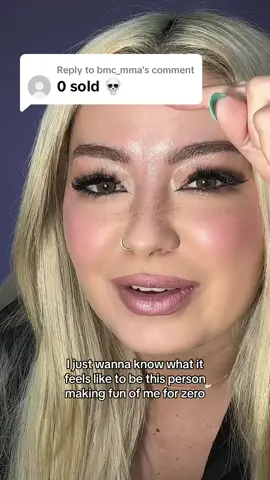 Replying to @bmc_mma over 15k sold & this is only on TT shop 👀🫠💅🏼 #tiktokshop #fyp #fakefreckles #glitterhighlighter 