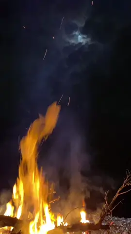 عباراتكم'📍#حطب_ونار🔥 #تصويري #اكسبلورexplore #jordan #الجنوب #هدوء_الليل 