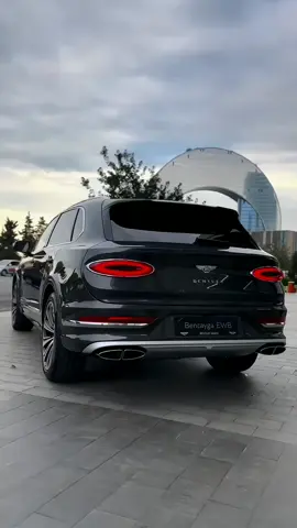 Bentley Bentayga EWN 2023 🖤 #bentayga #bentley #bentleybentayga #luxury #viral #foryou 