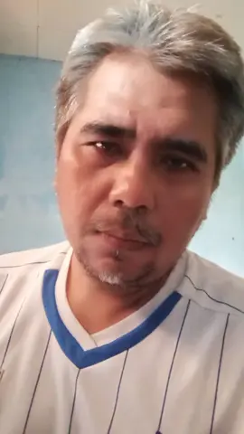 ku mohon kepadamu cintai lah diriku sepenuh hatimu... 