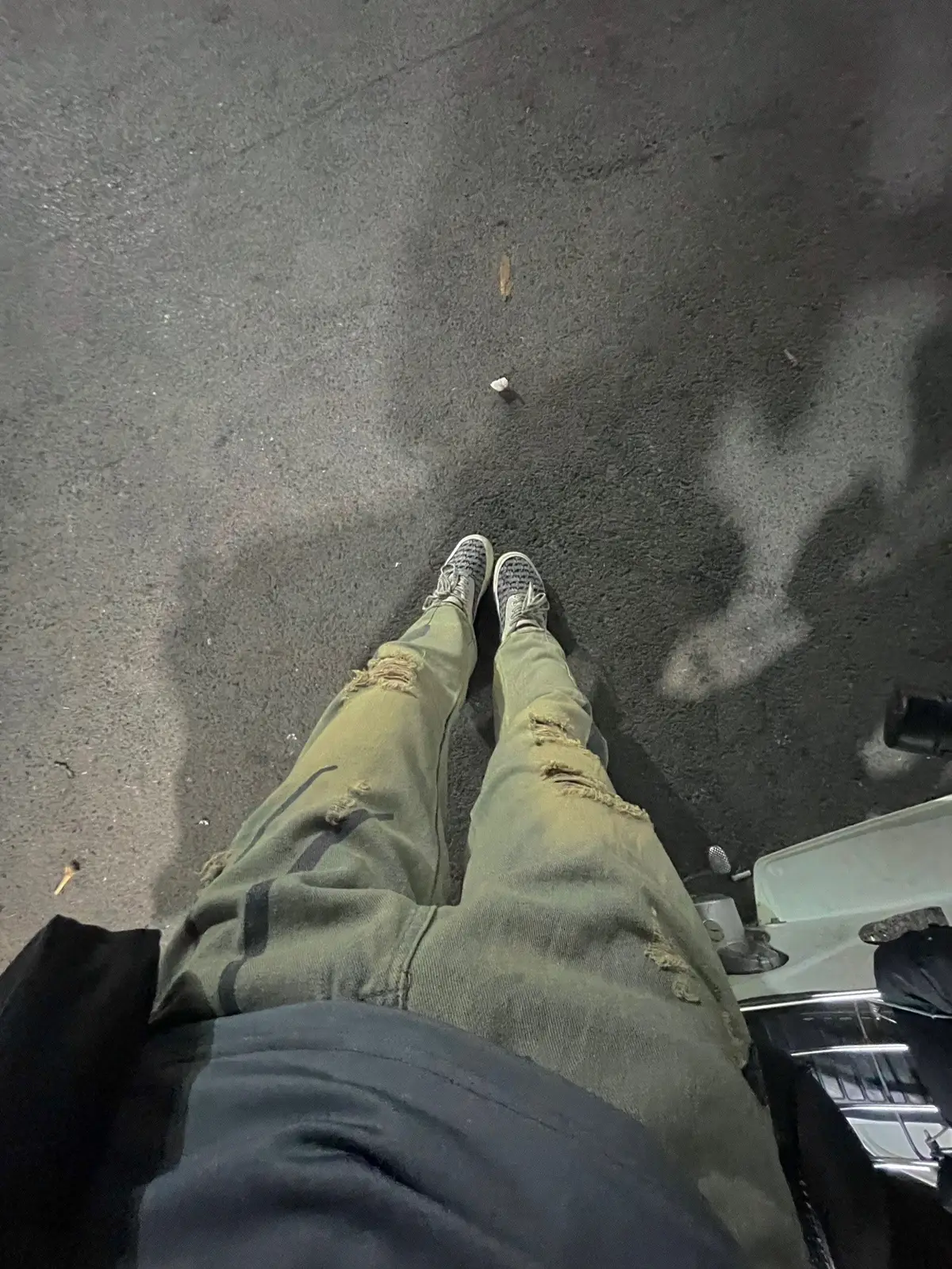 Lo lắng không làm cho vấn đề ngày mai biến mất, nó chỉ lấy đi sự bình yên của ngày hôm nay❤️‍🩹 #cuocsong #anhstory #xh #thanhphomoi 