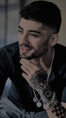 #inspirasioutfit #zaynmalik #mochilstore 