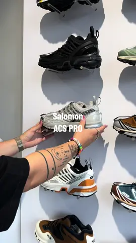 Hello Salomon ACS PRO 🩶  #salomon #fyp #foryou #foryoupage #acspro #salomonacs #salomonacspro #gorpcore #salomonsneakers #sneakerhead #bergen #norway 