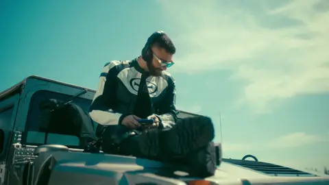 La Bachata - Manuel Turizo #parati #fyp #ontheplaylist #reggaeton #latintrap #rap #hiphop #fullmusicvideo #manuelturizo #labachata 