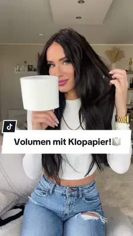 Klopapier ist wirklich sehr nützlich!🧻😂☝🏽Insta:margusha____ #haare #haartutorial #volumen #volumenimhaar #voluminoushair #toilettenpapier #klopapierrolle #friseurin #viral #fyp #fy #fürdich #bielefeld 