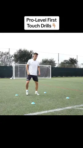 Here are 4 different pro-level first touch drills 📈 #footballtraining #footballdrills #footballers 