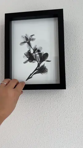 DIY - Schlüsselkasten mit Bilderrahmen zum Wechseln #DIY #doityourself #schlüsselkasten #bilderrahmen #Home #keys #fyp #foryoupage #foryou #fy #viral #tiktok 