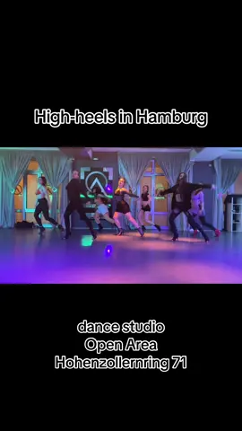 If you wanted to start dance in heels— this is a sign 😉 Waiting for you in Hamburg, dance studio Open Area mondays 18:00 fridays 21:00 ✨ Visit our website for registration: openarea-dance.com 🪐