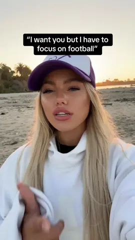 They really be saying this just to sit the bench  #callmeyours #relationships #situationships 