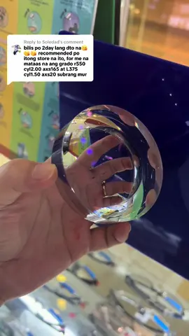 Replying to @Soledad Yes sulit na sulit talaga 2,999 Photochromic with multicoated lens na siya 2,999 kasama nadin ang eyeglass frame madami kapa pagpipilian at grado hanggang anong grado ang kasama sa 2,999 hanggang 600 na grado 200 astigmatism kasama sa 2,999 add ka lang ng 500 para sa bluelens computer lens. Pag ipapa Ultrathin may additional charges po siya depende po anong klaseng Ultrathin ang kailangan po. 