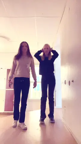 #musically #musicallysweden #preppytiktoks #dance #dancetiktok #2018 #foryoupage❤️❤️ #foryoupageofficiall #fördig #dans #foryou #dancesweden #2girls #dansvideossweden #foryoupage #fördigsidan #älskadans 